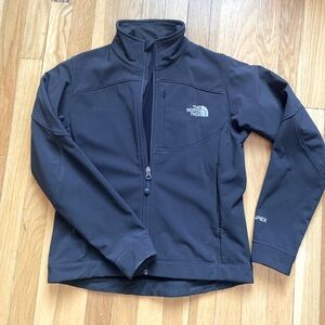 The North Face women’s Apex soft shell jacket.